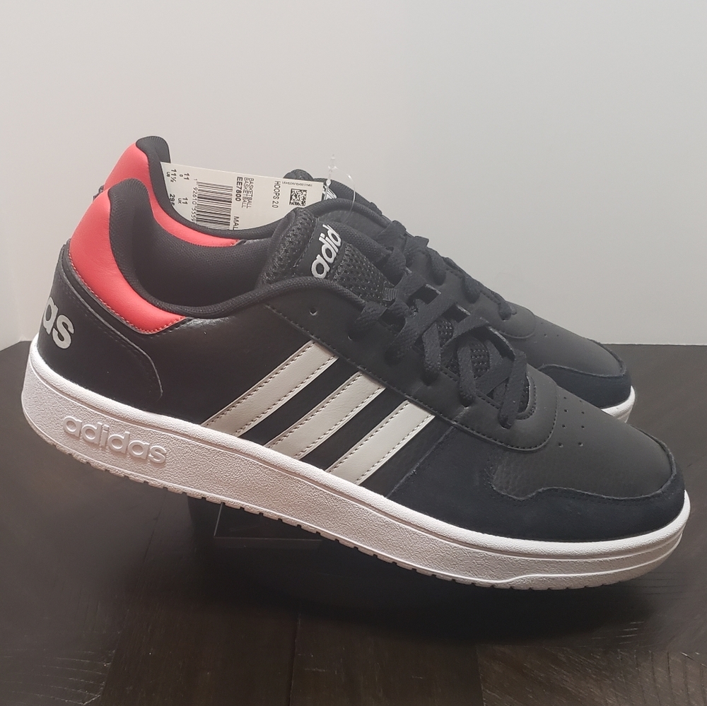 *NEW* Adidas Hoops 2.0 men's size 11.5